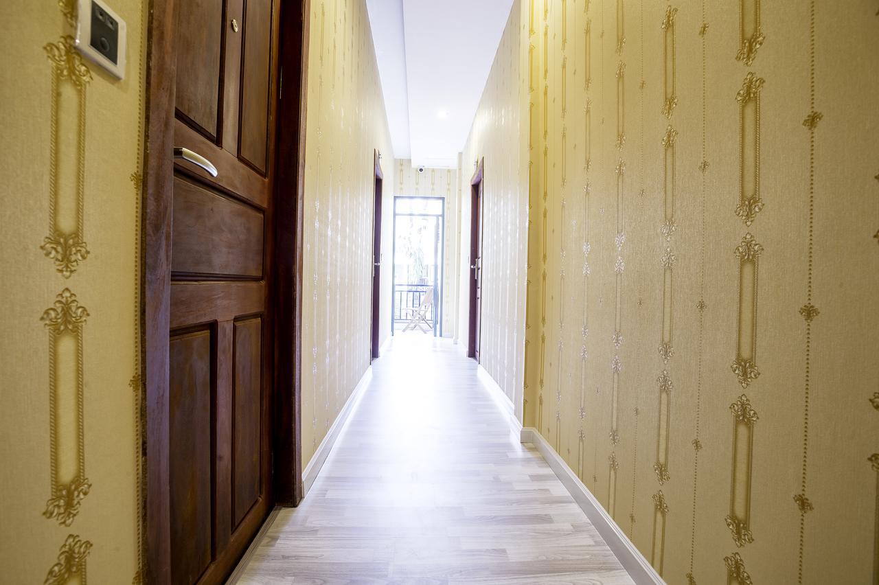 White Residence Hotel & Apartment Phnom Penh Exterior photo